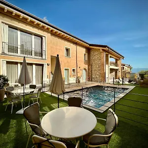  Apartment Fontanelle Gardapartments Italien